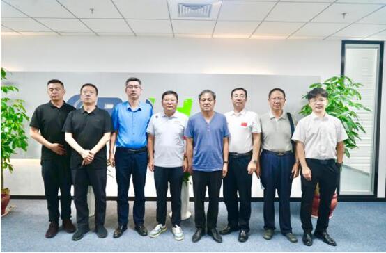 Liu Zhanying, Director of the Management Committee of Hohhot Economic and Technological Development Zone, and his delegation visited